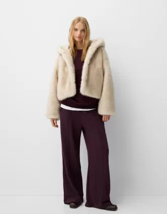 Pantalones deportivos de pierna ancha