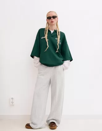 Pantalones deportivos de pierna ancha