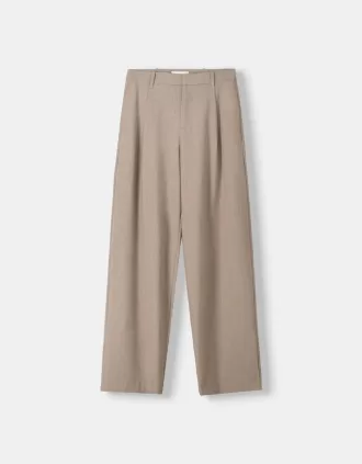 Pantalones holgados de tiro bajo