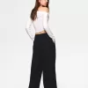 Pantalones holgados de tiro bajo