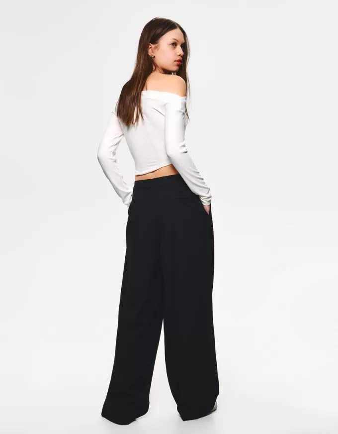 Pantalones holgados de tiro bajo