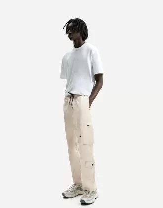 Pantalones multicargo anchos