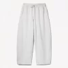 Pantalones tipo sudadera de material tipo barril