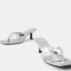 Sandalias metalizadas con tacón gatito Sandalias metalizadas con tacón gatito