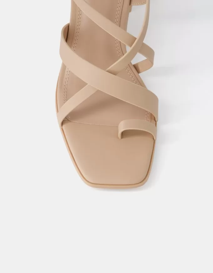 Sandalias multitiras con tacón bloque Sandalias multitiras con tacón bloque