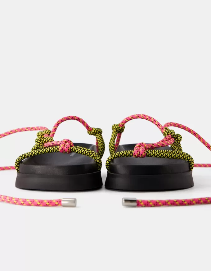 Sandalias planas de cuerda