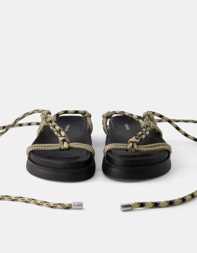 Sandalias planas de cuerda