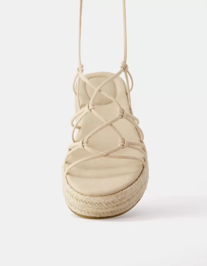 Sandalias planas de yute atadas Sandalias planas de yute atadas