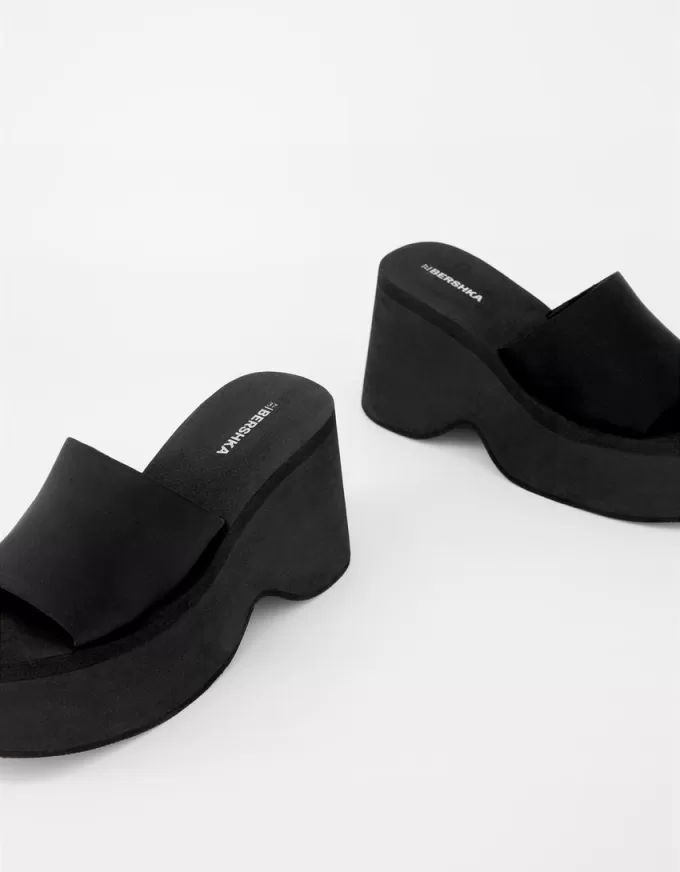 Sandalias tipo mule con plataforma