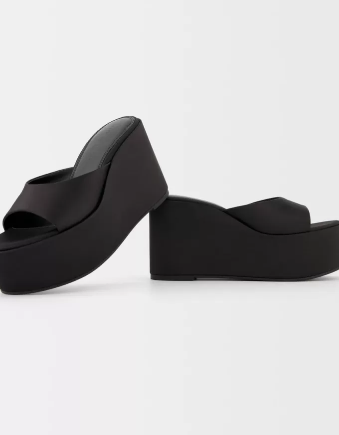 Sandalias tipo mule con plataforma