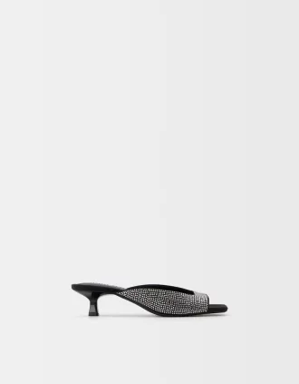 Sandalias tipo mule de tacón con detalles de strass