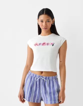 Shorts con detalle de cinturilla elástica