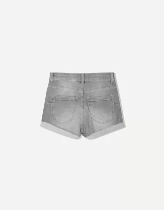 Shorts vaqueros con vuelta