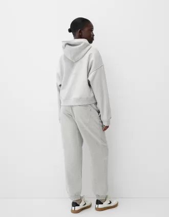 Sudadera con capucha de felpa