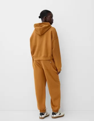 Sudadera con capucha de felpa