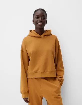 Sudadera con capucha de felpa