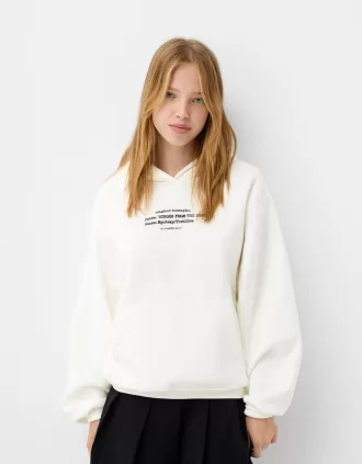 Sudadera con capucha estampada