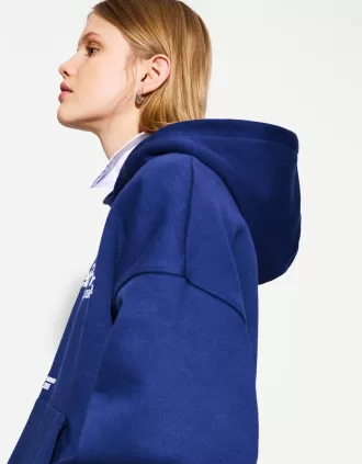 Sudadera con capucha estampada