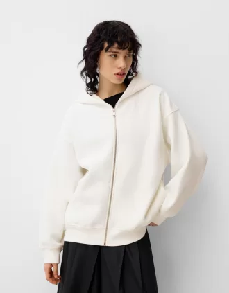 Sudadera con capucha estampada y cremallera