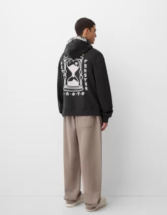 Sudadera con capucha oversize estampada