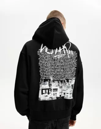 Sudadera con capucha y corte cuadrado estampado
