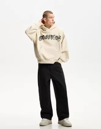 Sudadera con capucha y corte cuadrado estampado