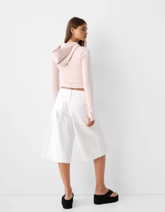 Sudadera con capucha y cremallera