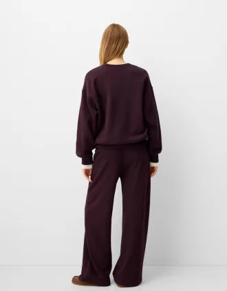 Sudadera oversize con bolsillos laterales