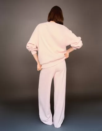 Sudadera oversize con bolsillos laterales