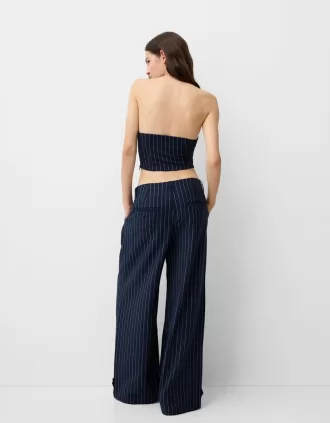 Top bandeau de hilo metalizado de rayas con escote corazón
