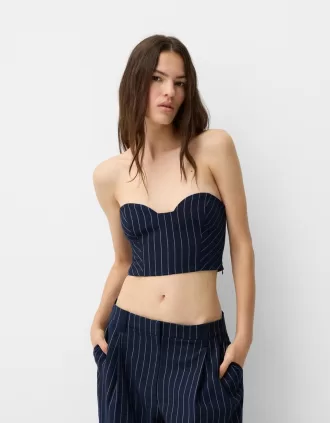 Top bandeau de hilo metalizado de rayas con escote corazón
