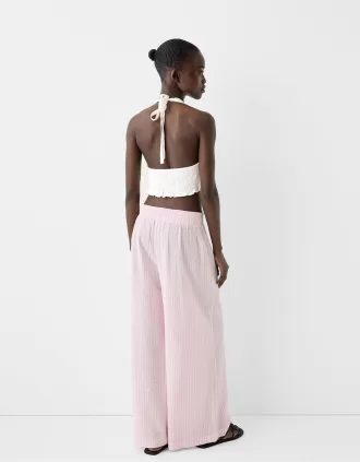 Top corto con cuello halter en mezcla de lino