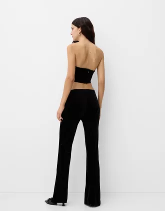 Top de terciopelo inspirado en corsetería