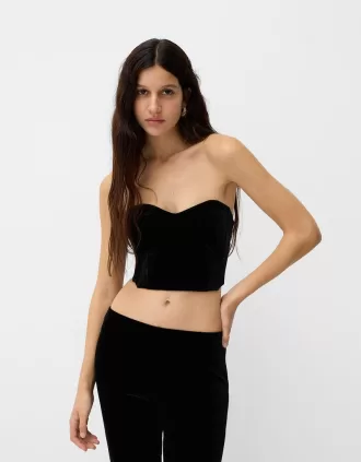 Top de terciopelo inspirado en corsetería