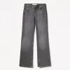 Vaqueros boot-cut de talle bajo