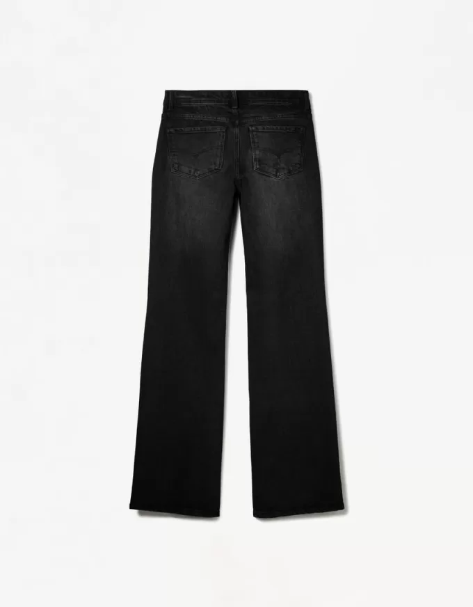 Vaqueros boot-cut de talle bajo
