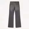 Vaqueros boot-cut de talle bajo