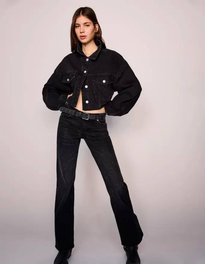 Vaqueros boot-cut de talle bajo