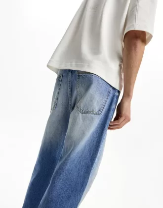 Vaqueros rectos estilo años 90