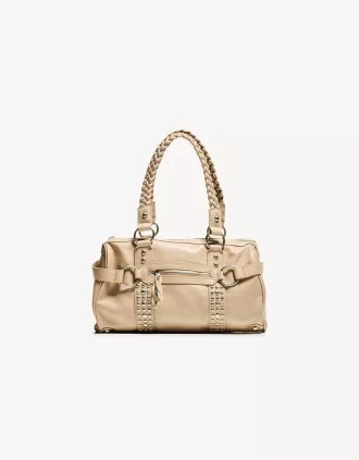 bolso bowling con tachuelas