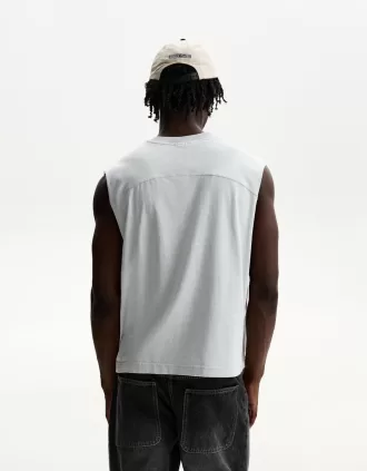 camiseta sin mangas