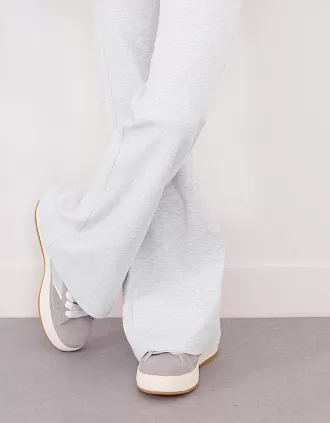 pantalones acampanados