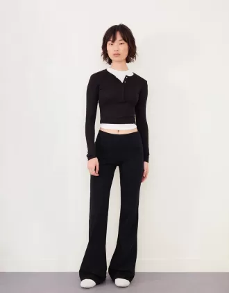 pantalones acampanados