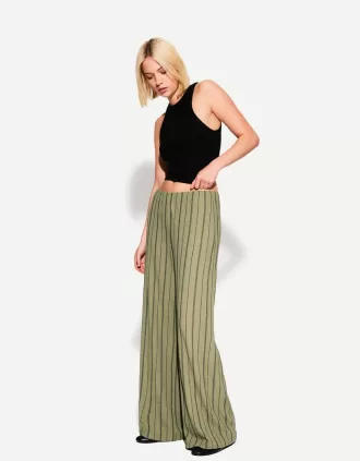 pantalones anchos