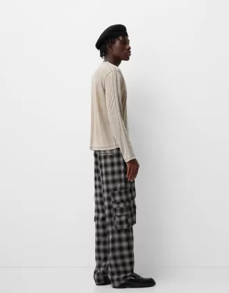 pantalones cargo holgados