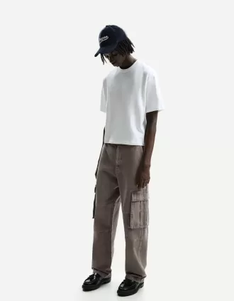 pantalones cargo holgados
