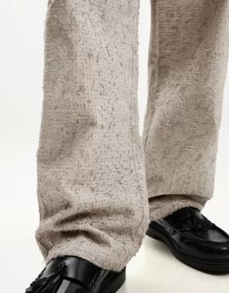 pantalones con corte globo